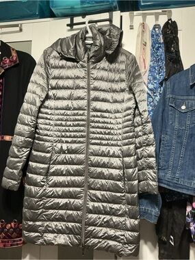 Geox Lightweight Silver Packable Puffer Coat - Women